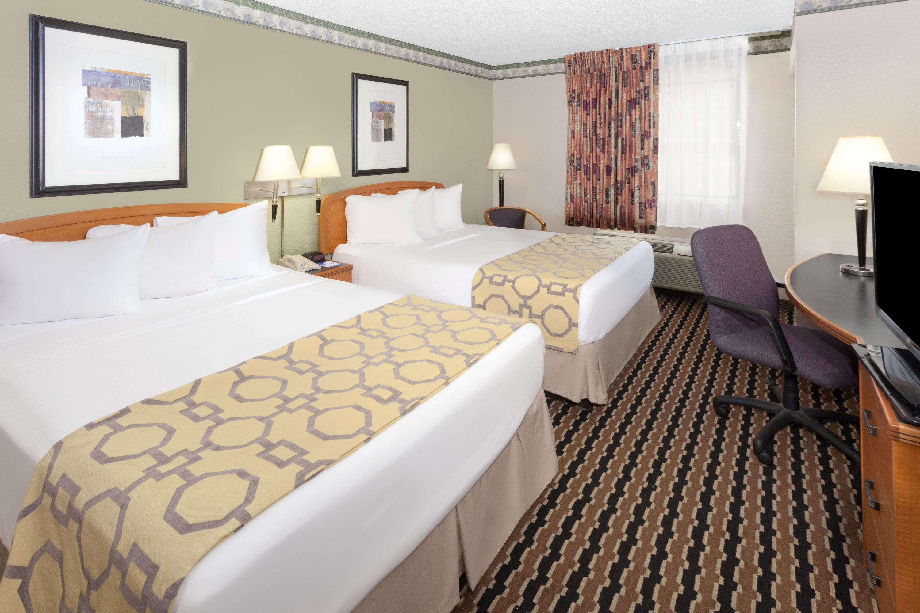 Baymont By Wyndham Fort Wayne Zewnętrze zdjęcie
