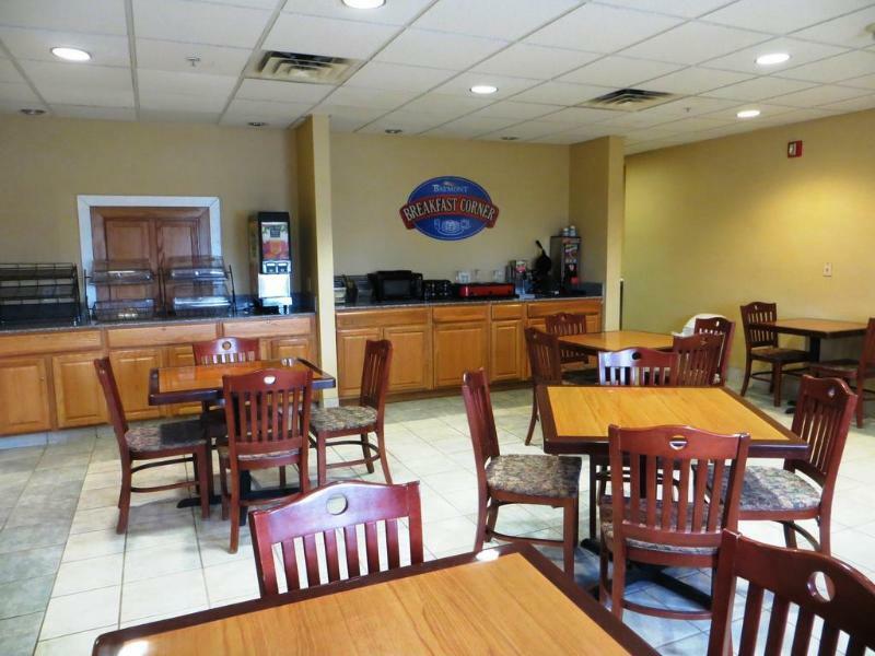 Baymont By Wyndham Fort Wayne Zewnętrze zdjęcie